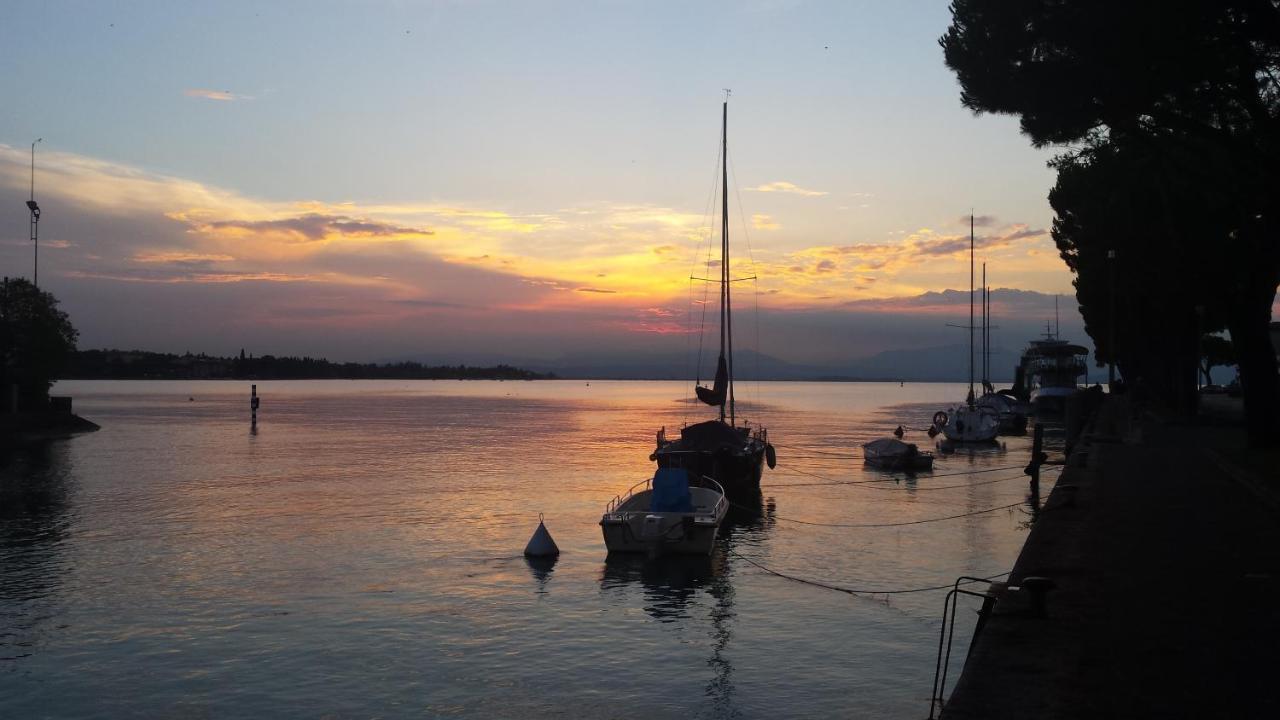 Chalet Garda Peschiera del Garda Exteriör bild